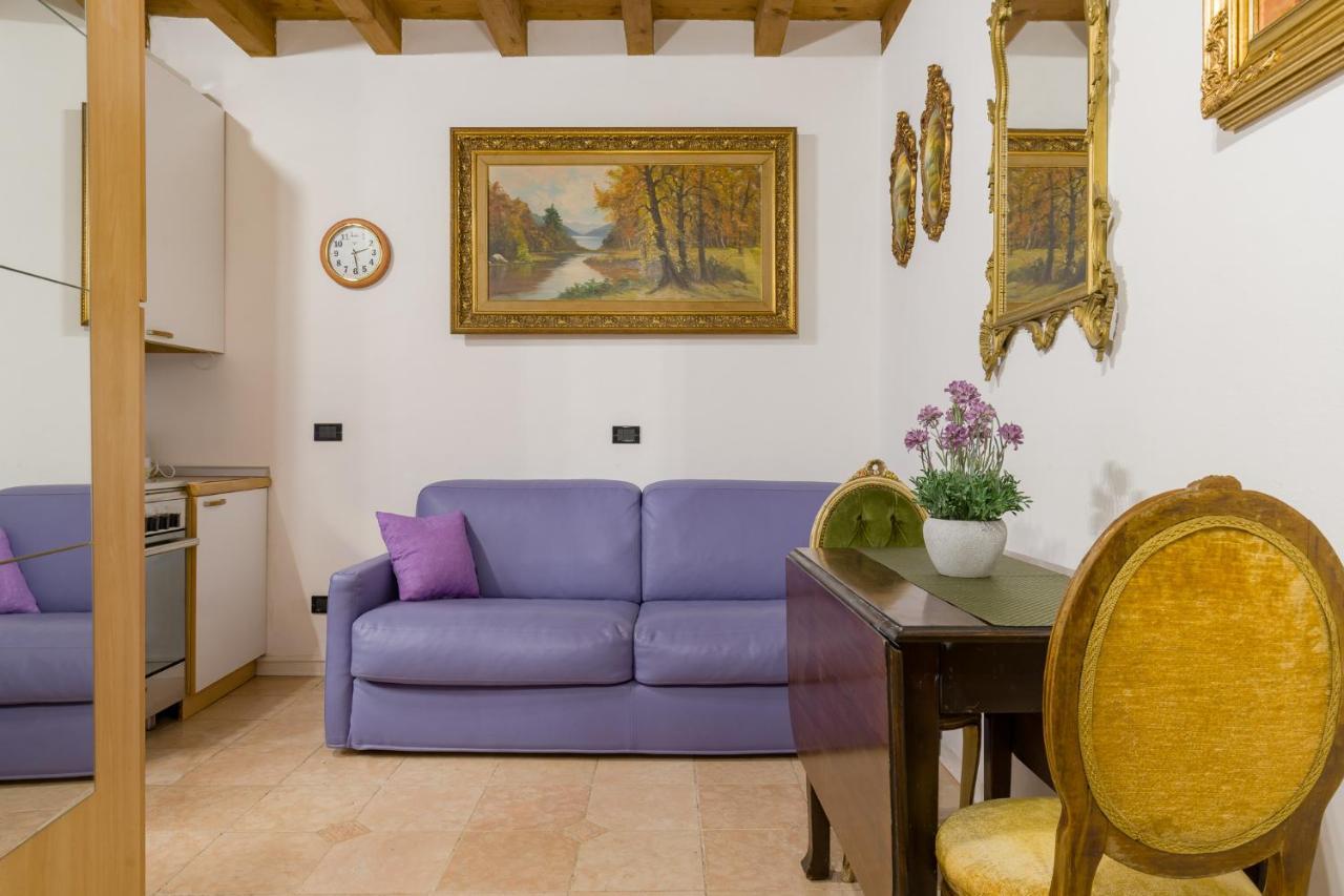 Fairy Studio In Verona Apartment Luaran gambar