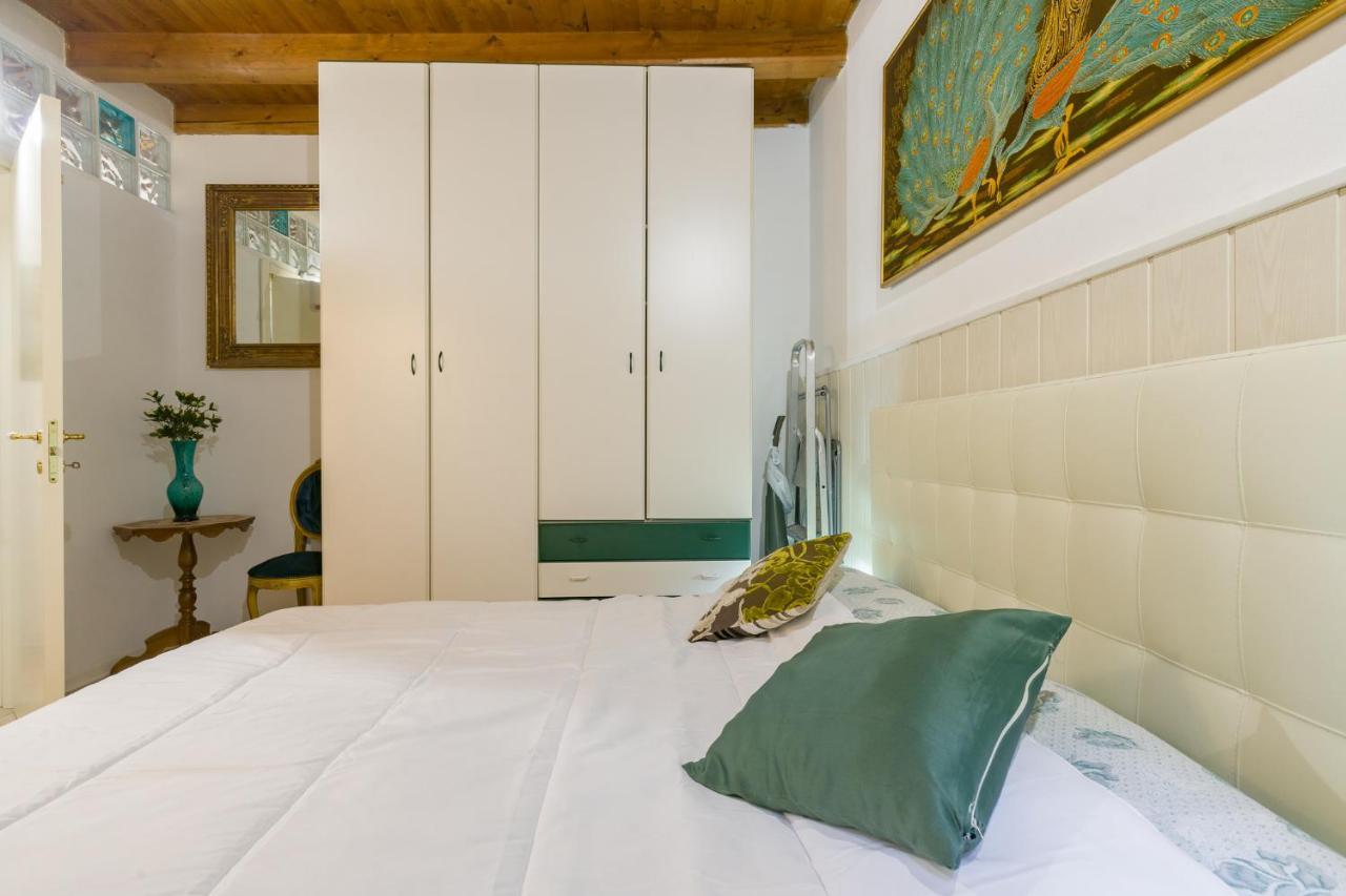 Fairy Studio In Verona Apartment Luaran gambar